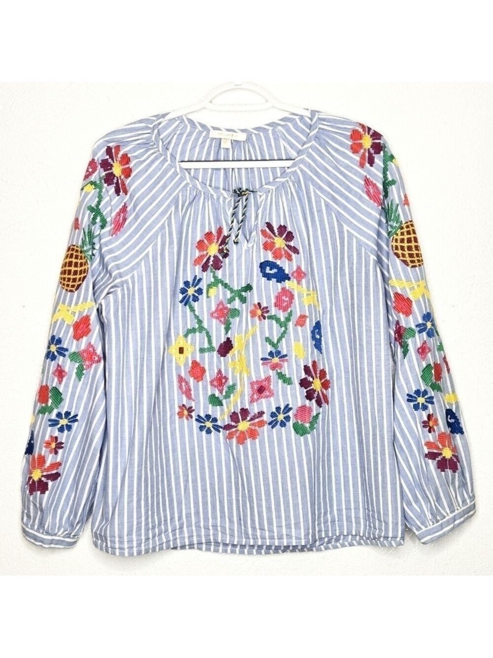 Skies are Blue White Embroidered Floral Long Sleeve Top Women's Size Medium